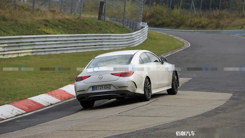 mercedes-cls-prototype-spy-photo (4).jpg