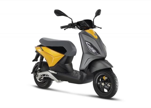 北京摩展又有新车被确认 700CLX运动版 GPR250