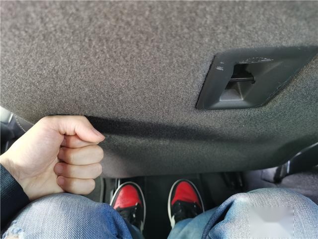 满足你对豪华SUV的所有需求，试驾凯迪拉克全系SUV