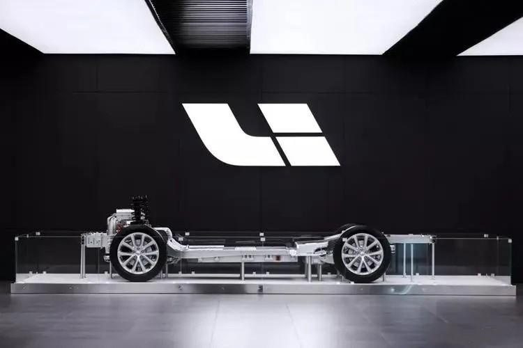 20万元的理想纯电SUV来了，明年3月上市，对标Model Y/问界M