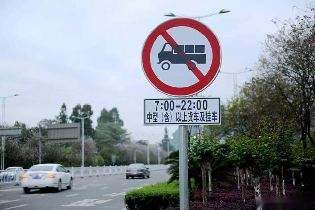 Cybertruck只巡展不售卖，特斯拉葫芦里卖的什么药？