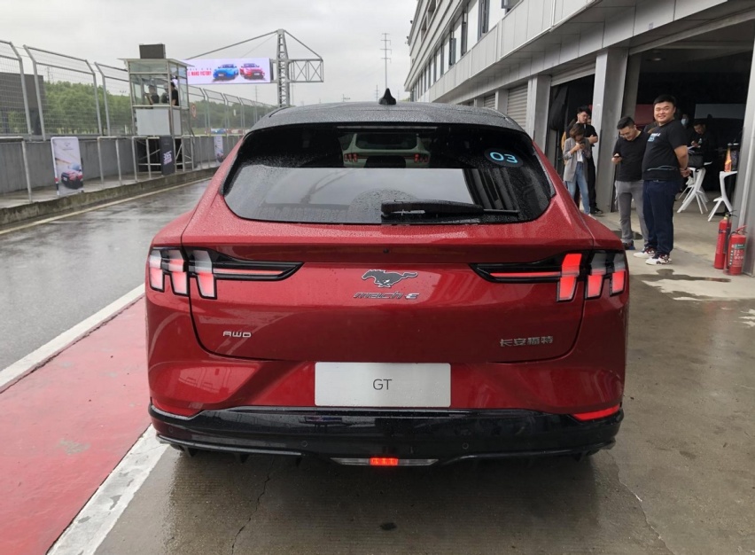 “电动野马 ”再添新成员，Mustang Mach-E GT正式上市！