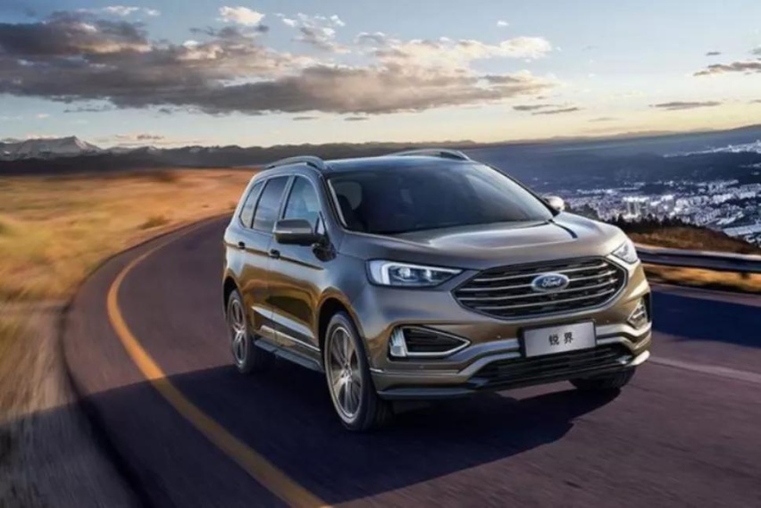 30万预算选7座SUV，选汉兰达还是雪佛兰开拓者