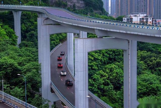 要论硬核实力,2019款领克01出来,途观还能隔岸静观?