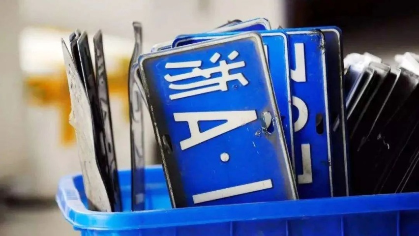 比亚迪为啥能在混动领域弯道超车？