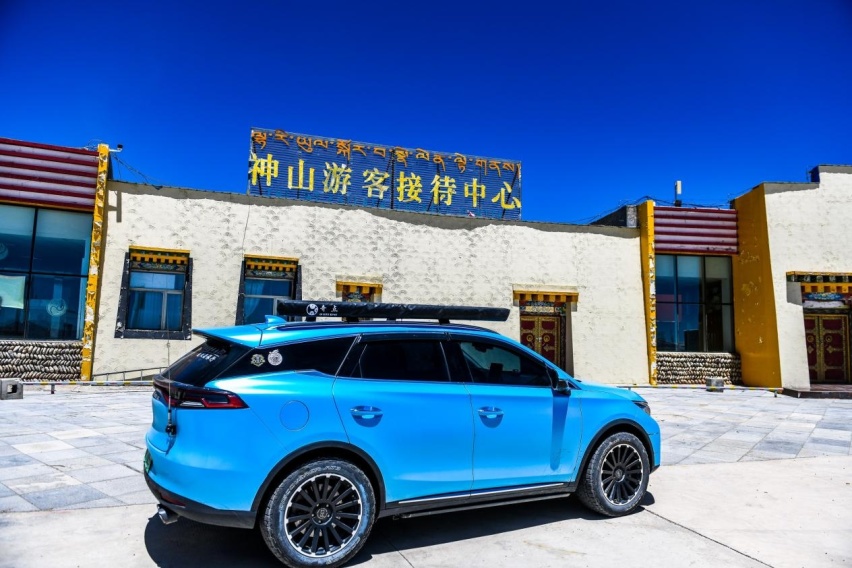 支江山：开了唐DM之后 再开BBA的车就感觉索然无味