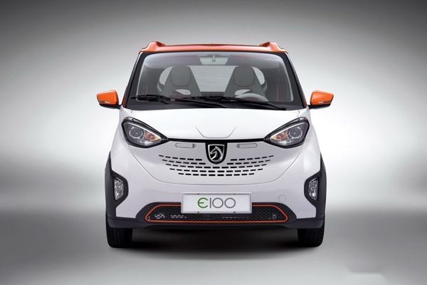愤怒的小鸟来了 有了宝骏E100你还挤啥公交车