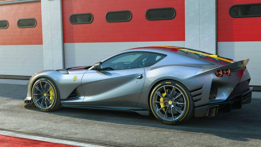 ferrari-812-competizione.jpeg