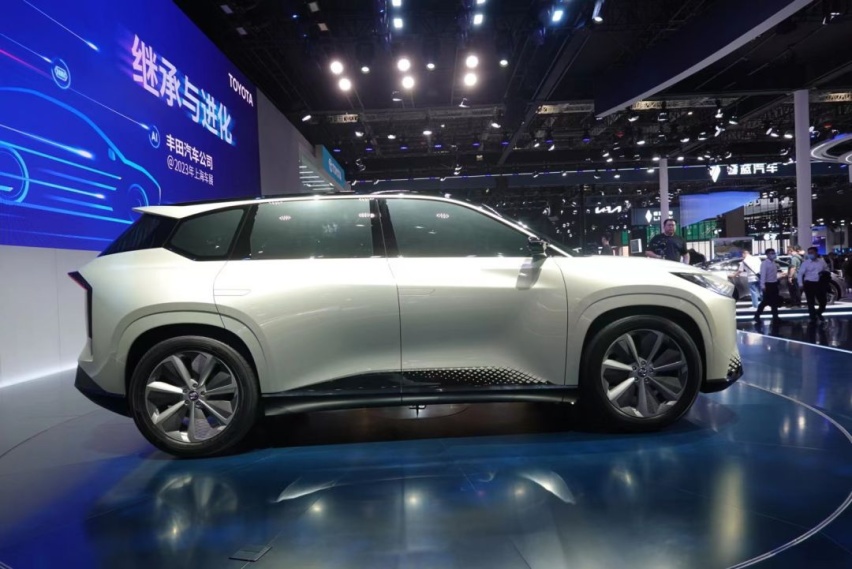 2023上海车展丨丰田bZ FlexSpace Concept悦动空间