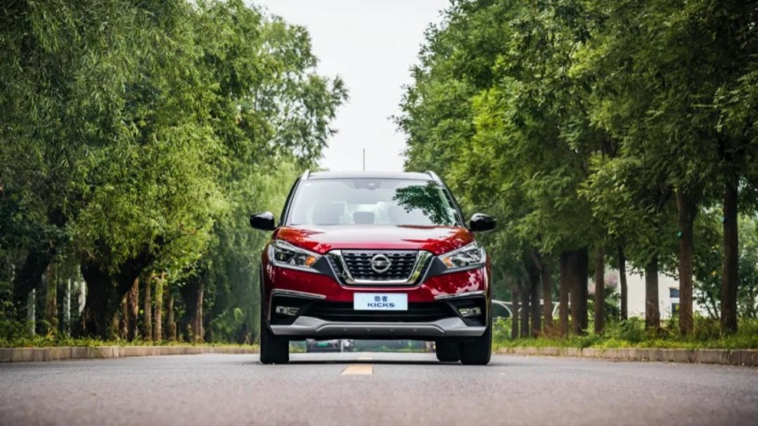 颜值高、油耗低，售价9.98万起的合资SUV，2021款劲客