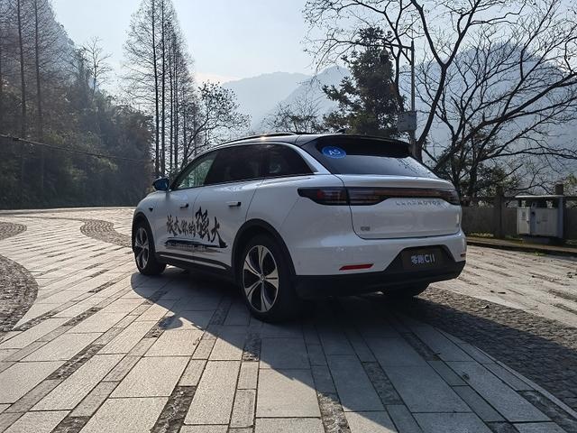 没有槽点就是亮点？20万以下选纯电SUV，零跑C11够实在