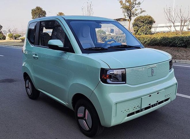 QQ冰淇淋、风光MINIEV后，又来元宝，凌宝uni？扒扒厂家背景先！
