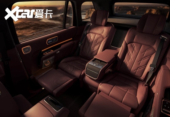极氪9X五座版：真正的旗舰级SUV，就应该是五座