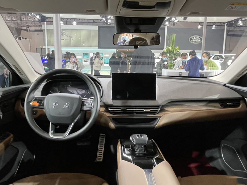 个性车型盘点--哈弗大狗/宝骏E200/红旗E-QM5