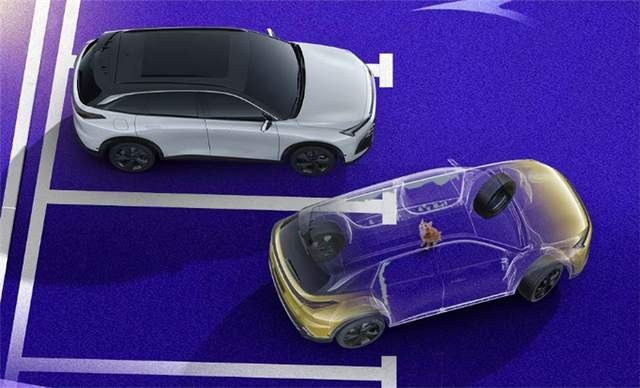 循迹倒车+智能泊车，北汽魔方堪称智能大魔王