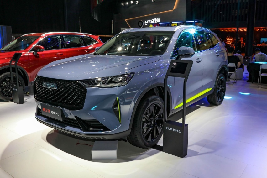 新款哈弗H6实车曝光，采用全新外观造型，大家觉得好看吗？