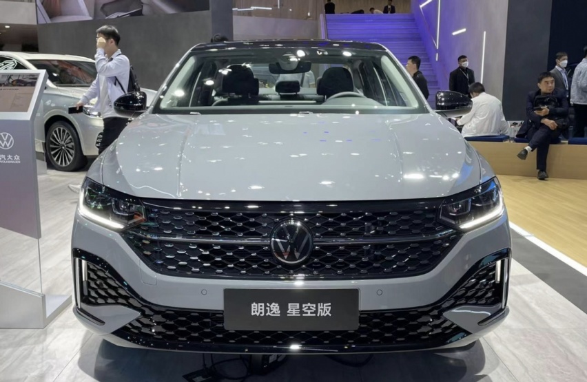 朗逸新锐实车曝光，机械手刹，10万以内入手？