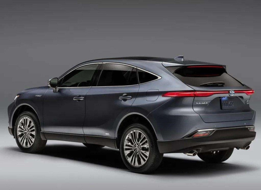 丰田全新轿跑SUV“Harrier”海外上市！网友：谁说丰田是老头乐！