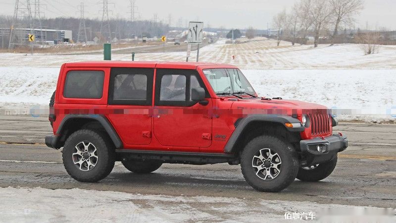 jeep-wrangler-half-door-spy-shots (1).jpg