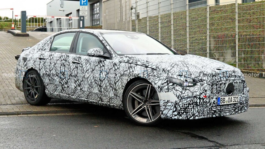全新梅赛德斯-AMG C级动力信息曝光 2.0T+电机组合