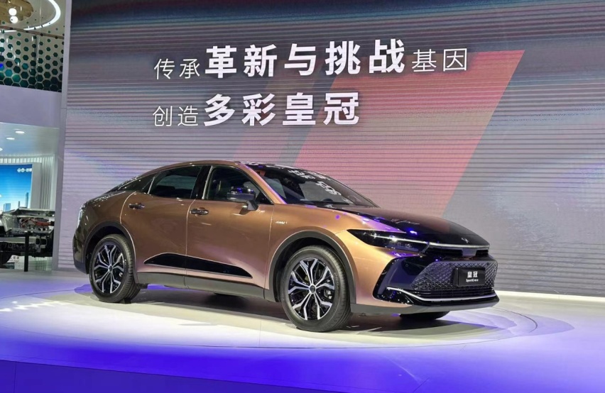 2022广州车展：全新皇冠SportCross预售36.9万起