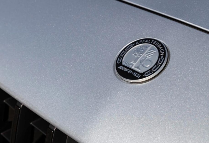 以AMG的荣誉！百公里3.4秒，梅赛德斯-AMG C 63 S全球首发