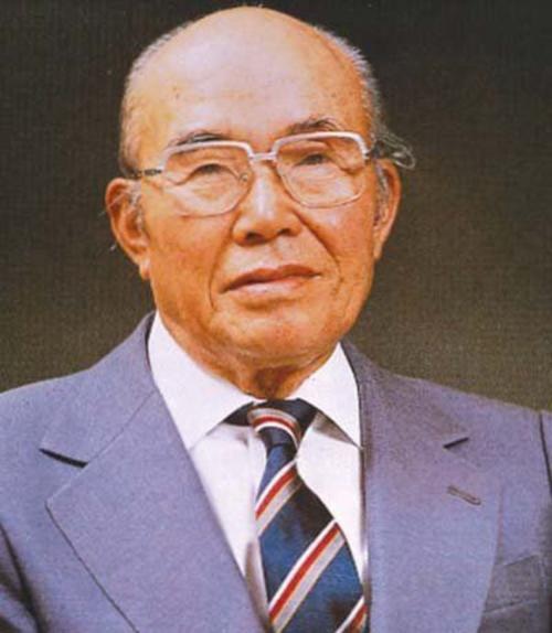 梦想从不止步，从摩托到汽车帝国，本田宗一郎如何撬开美国市场？