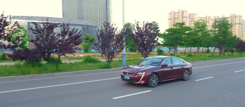 试驾东风标致508L：科幻飞机座舱，底盘感受20万级恐无对手？
