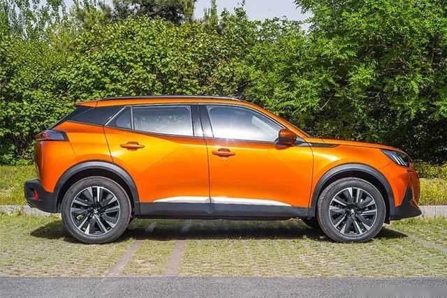 比缤智、XR-V便宜一两万，东风标致全新一代2008不香吗？