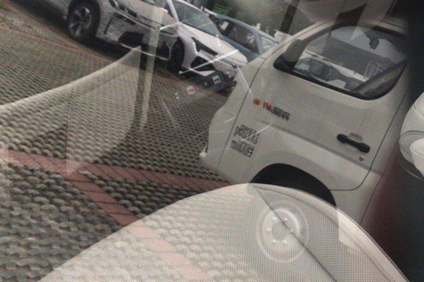 胜达魔改？现代全新MPV无伪谍照曝光，或命名为CUSTO
