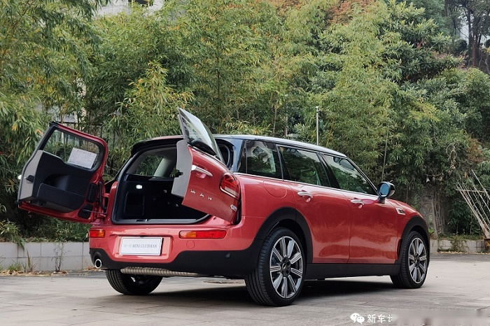 新款MINI CLUBMAN首试：这回让我们聊聊MINI的衣