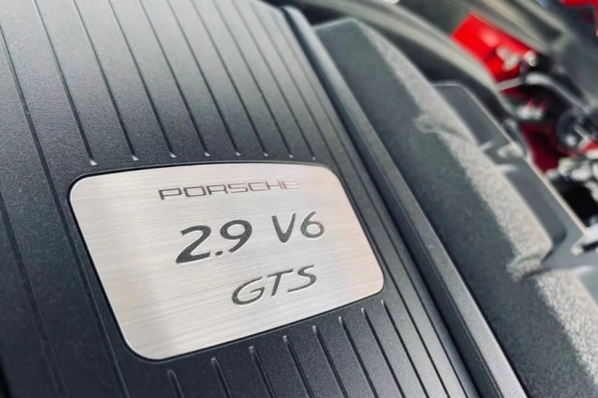 「试驾手记」大马力的烟火气？试驾保时捷Macan GTS