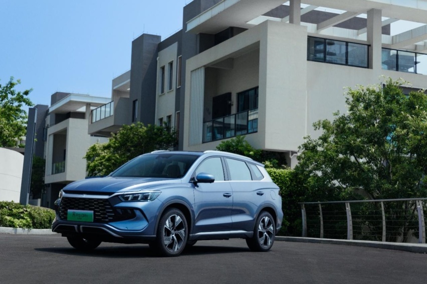 过年回家就开大五座SUV，宋Pro DM-i冠军版和本田CR-V怎么选