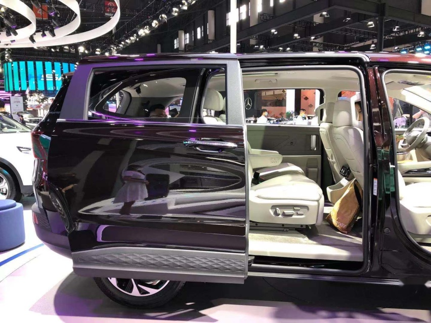 【成都车展】又一国产中大型MPV 赛那竞争对手 现代库斯途实拍解析