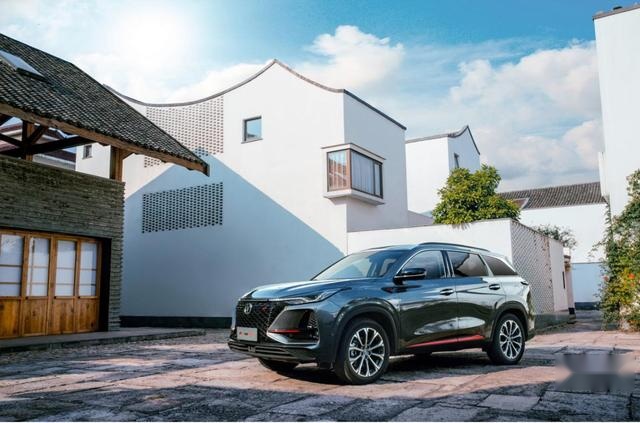 试驾｜细节观全局，长安CS75 PLUS重新定义A+级SUV
