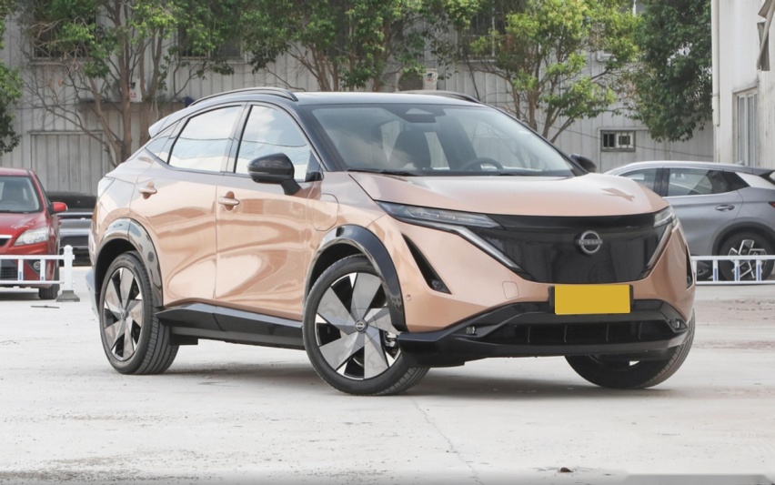 手握25万预算买车，凭啥要选特斯拉Model Y，而不是日产艾睿雅？