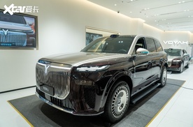 岚图泰山探店：37.99万起的旗舰SUV，凭何成华系“霸气担当”