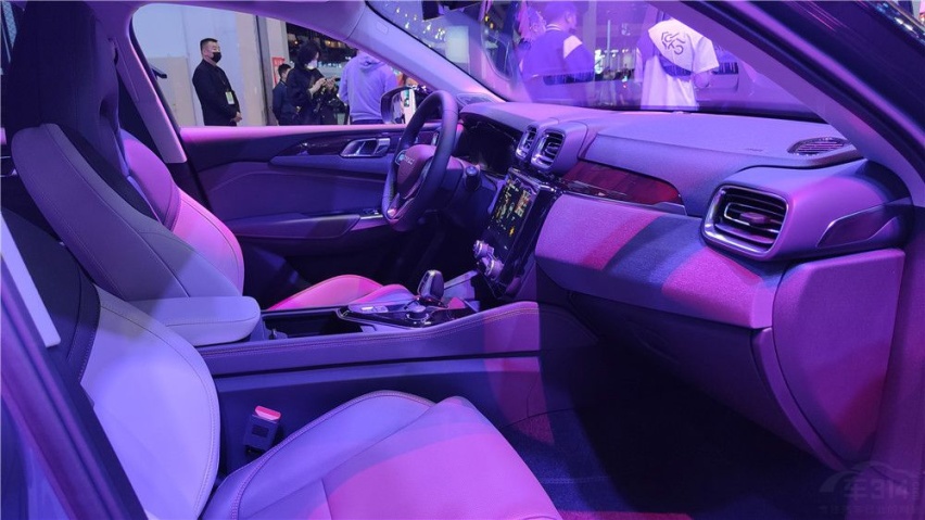 2021上海车展：领克02Hatchback亮相