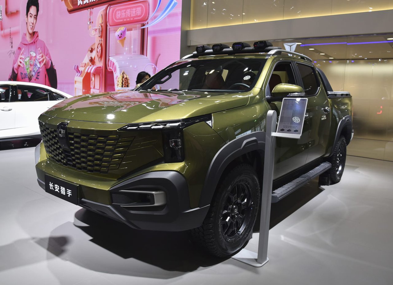 新皮卡取名長(zhǎng)安獵手K50,未來(lái)最大的亮點(diǎn)會(huì)是這臺(tái)車(chē)的動(dòng)力! 新皮卡取名長(zhǎng)安獵手K50,未來(lái)最大的亮點(diǎn)會(huì)是這臺(tái)車(chē)的動(dòng)力!