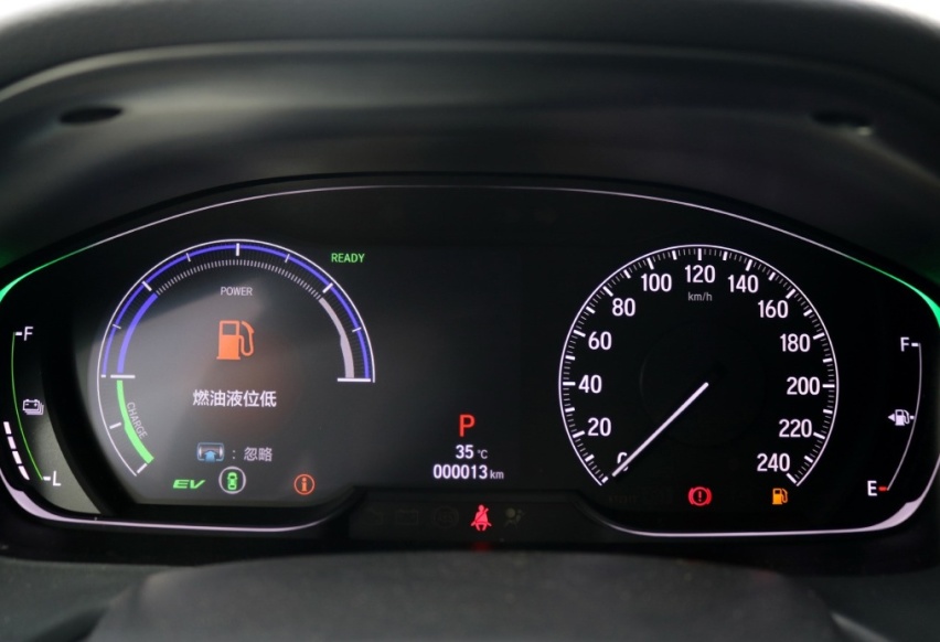 本田最冷门车，都说完胜十代雅阁，颜值极高为何无人买？
