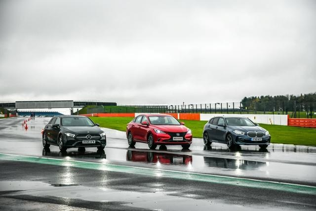 银石现身首位中国“选手”！什么来头在F1赛道“干掉”奔驰宝马