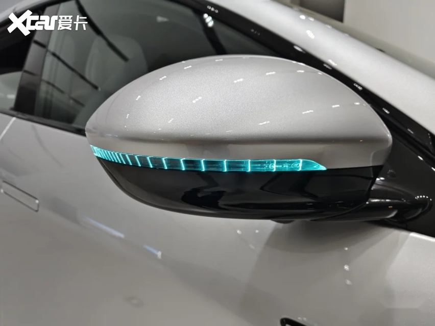 关了小蓝灯,你还认识智驾吗