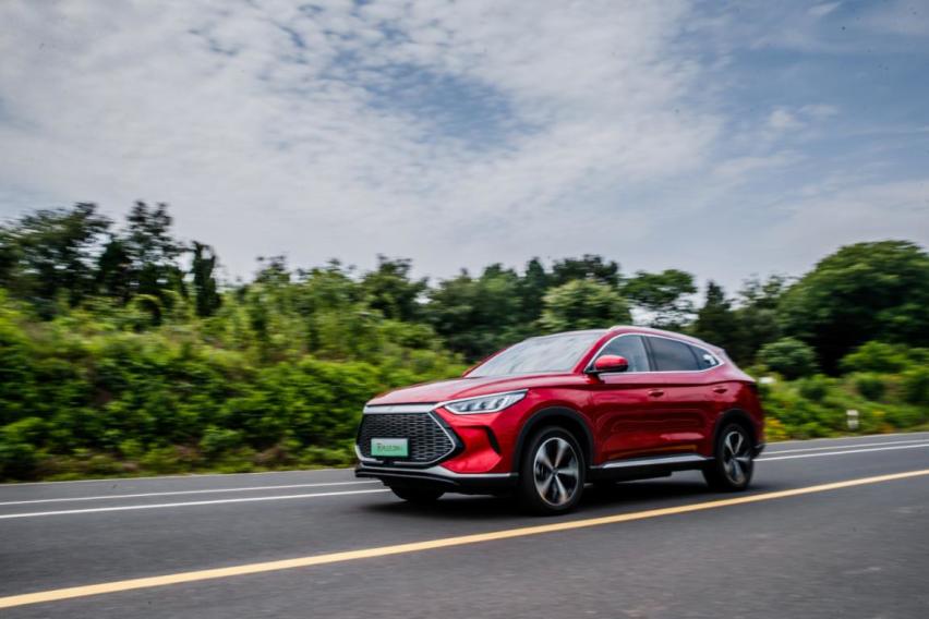 手握17万，插混SUV，选枭龙MAX还是宋PLUS DM-i
