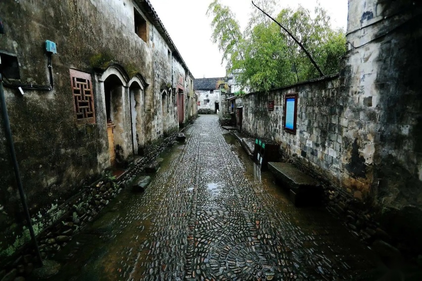 与奥迪Q7一起的江南气质旅行