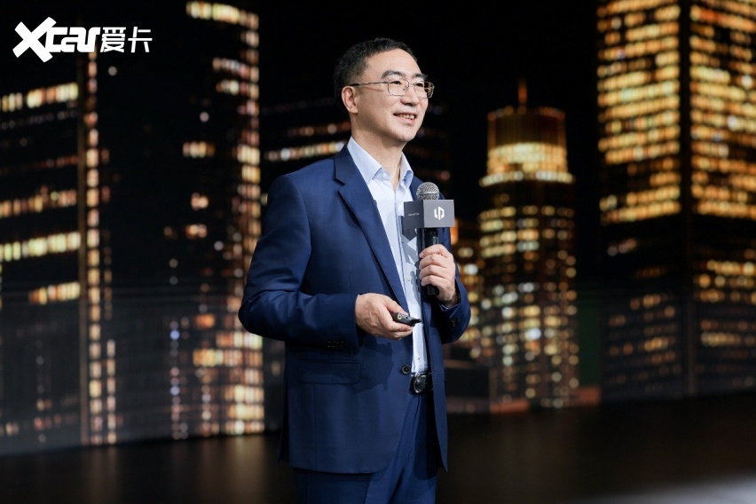 零跑D19售价21.98万起，旗舰“9系”SUV不再高不可攀，助力零跑