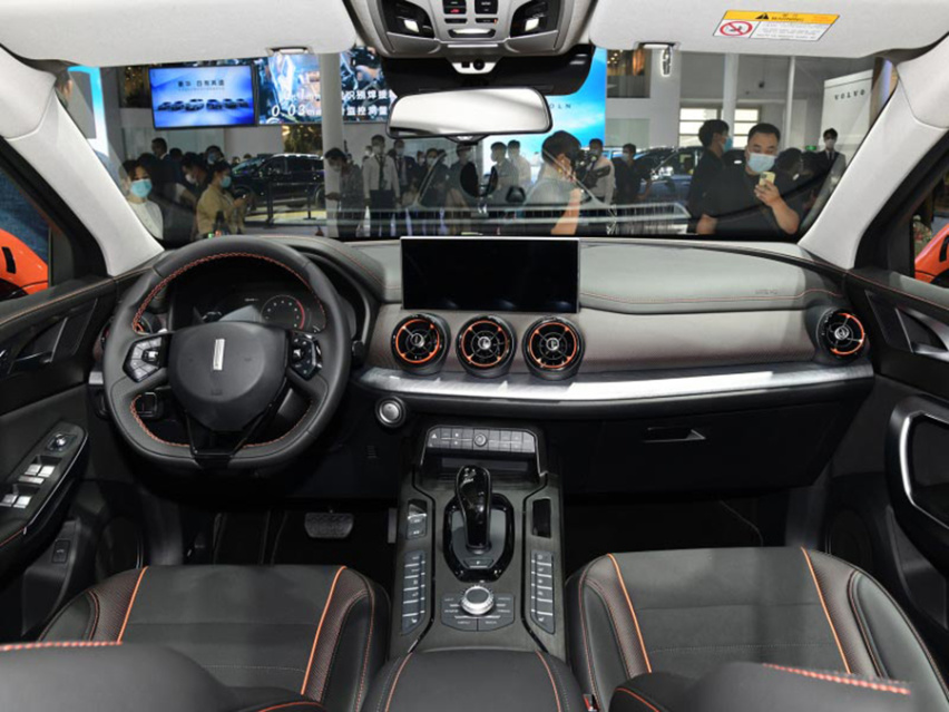 WEY VV5元气橙版上市售14.68万元