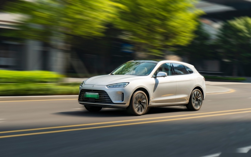 AITO问界M5起售价才25.98万，你还考虑途观L们么？
