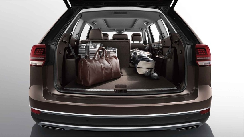 开了6年的3系想换SUV 途昂和奥迪Q5L咋选？