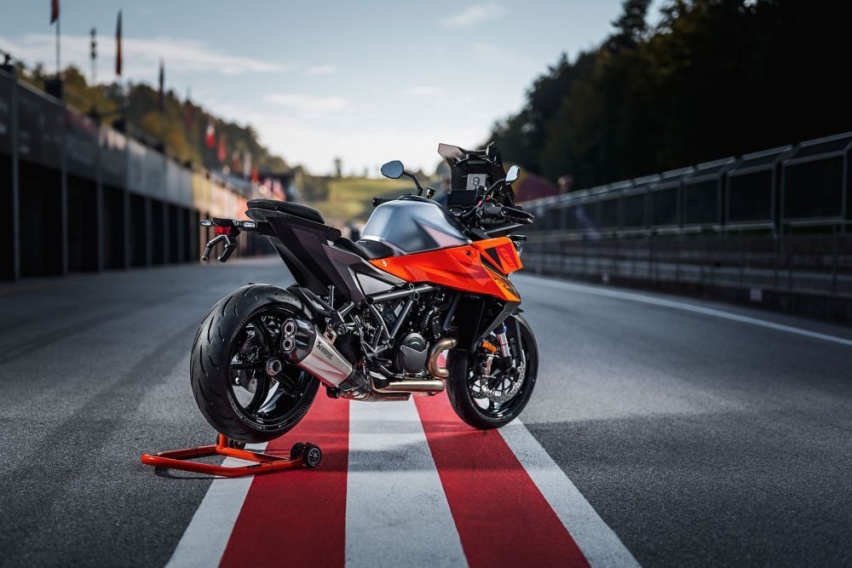 2024米兰车展，2025款KTM1390 SUPER DUKE GT