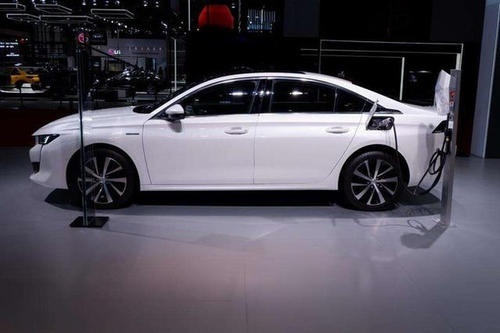 东风标致508L PHEV能不能成为法系车扛旗之作？